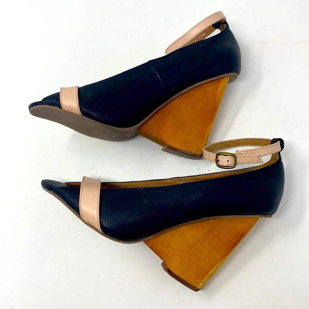 Jeffrey Campbell Havana Last Wedge Heels Navy Nude Leather Size 5M